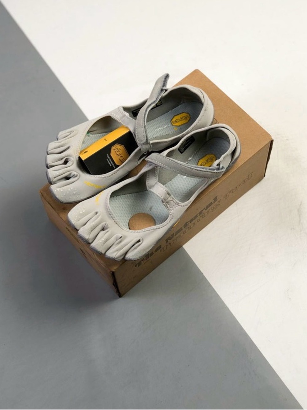 Vibram Women's Light Gray FiveFingers Mary Jane Flats with Yellow Accents